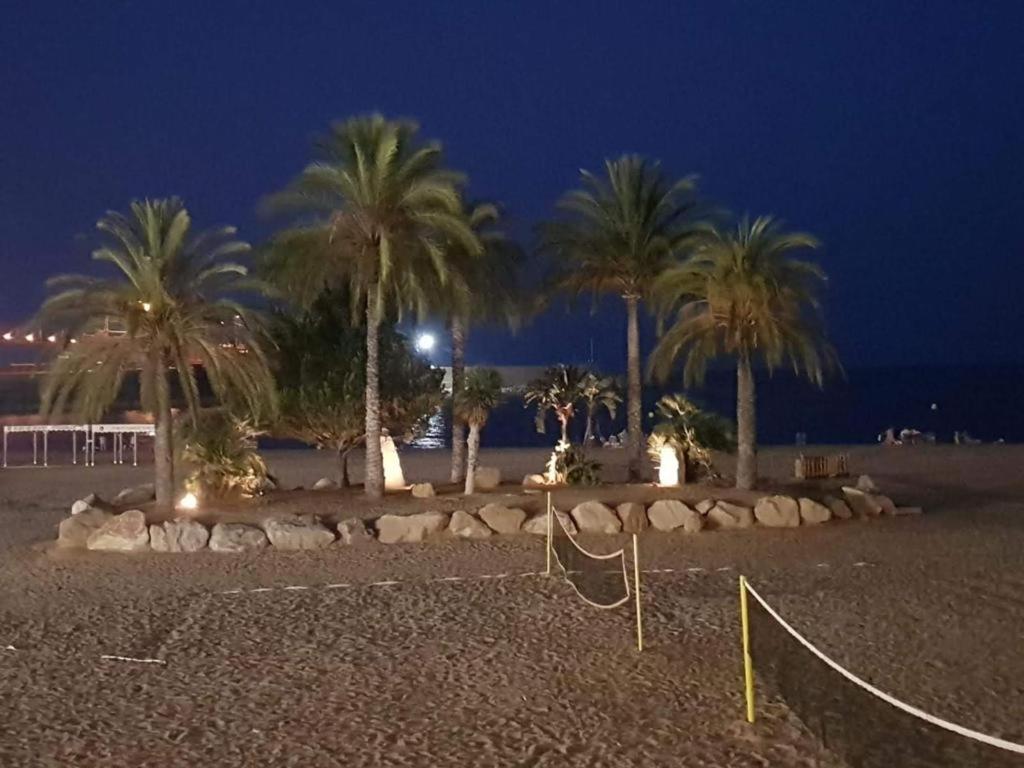 Ola Laguna Beach Vera Playa Exterior photo